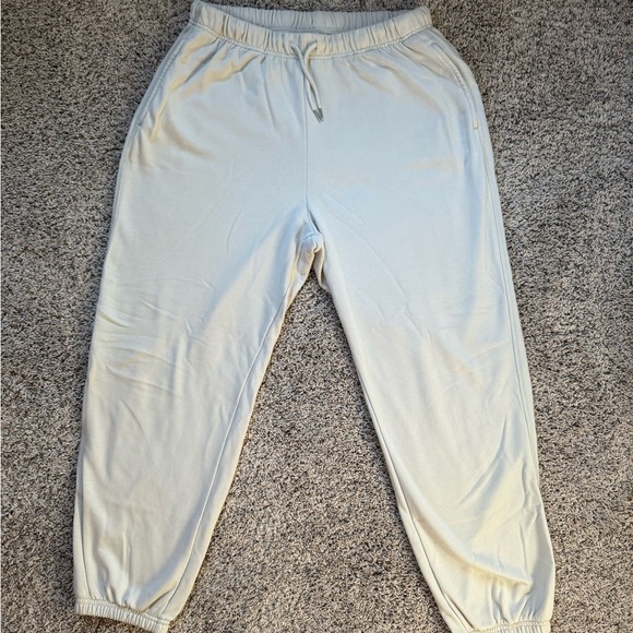 Women’s Old Navy Cream Color Sweatpant Joggers size large - Picture 4 of 8